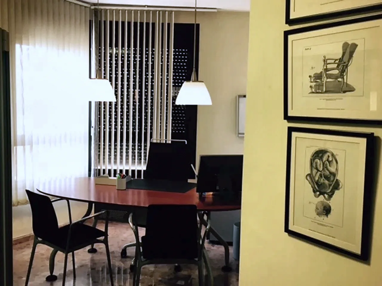 Dr. Baixauli's consulting room